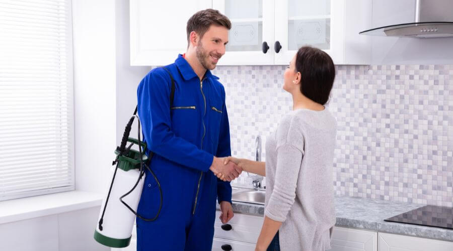 Why choose Woods Canyon Lake Roach Control for roach control in Woods Canyon Lake